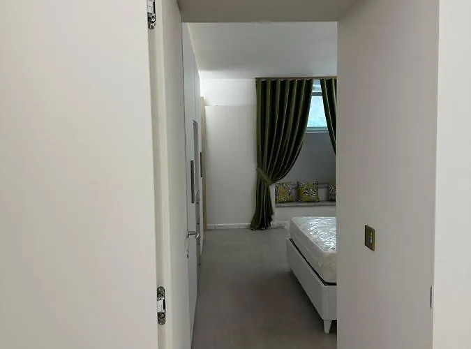 Imbriani 69 Apartment *